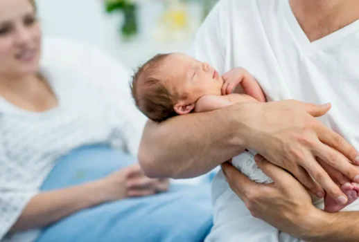 قدرة الرجل على الإنجاب تقل مع تقدم العمر